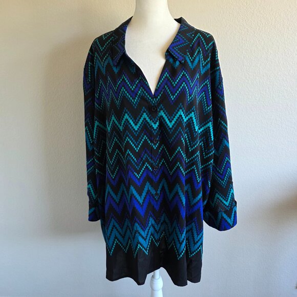 Catherines Blouse Shirt Button Up Bold Geometric Roll Tab Sleeve Plus Size 4X - Picture 1 of 8